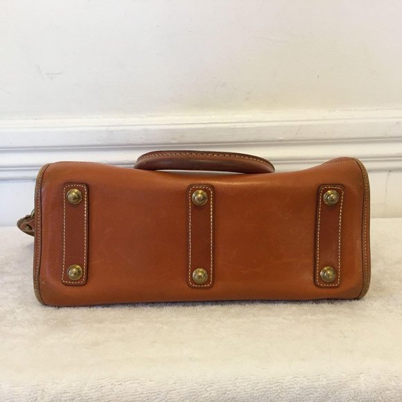 VINTAGE Dooney & Bourke British Tan Satchel Bag - Picture 10 of 12